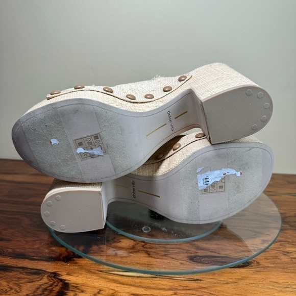 Dolce Vita Emol Heels Natural Raffia - Picture 15 of 16